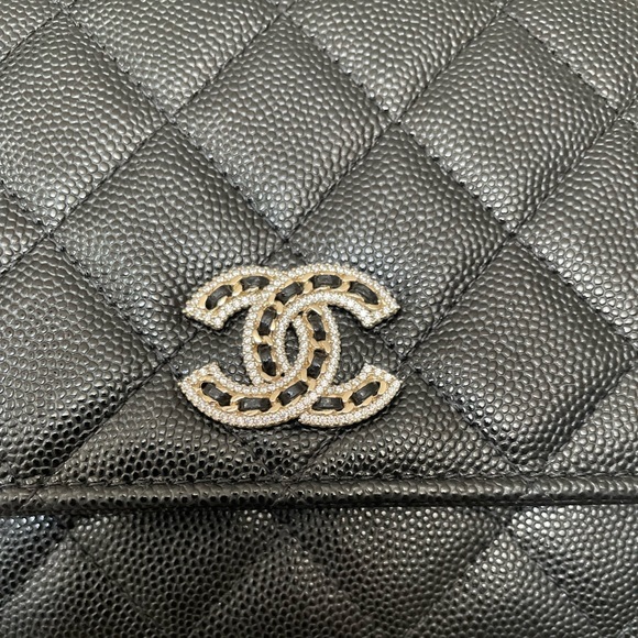 Chanel 22s caviar quilted crystal wallet on chain WOC black - Picture 3 of 9